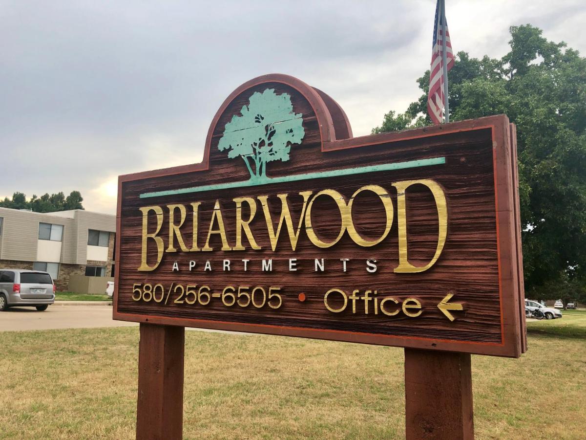 Extended Stay At Briarwood Apartments Woodward Exteriör bild